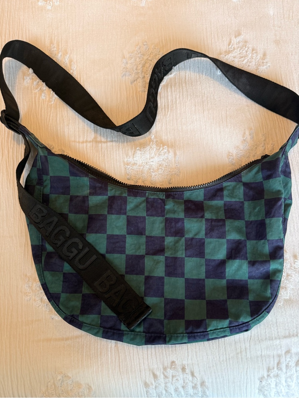 Baggu Medium Crescent